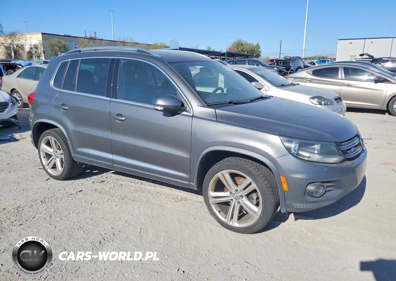 2016 Volkswagen Tiguan S VIN:WVGBV7AX5GW026255 - 4
