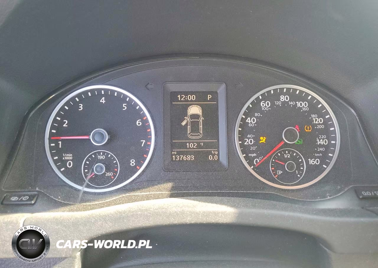 2016 Volkswagen Tiguan S VIN:WVGBV7AX5GW026255 - 9