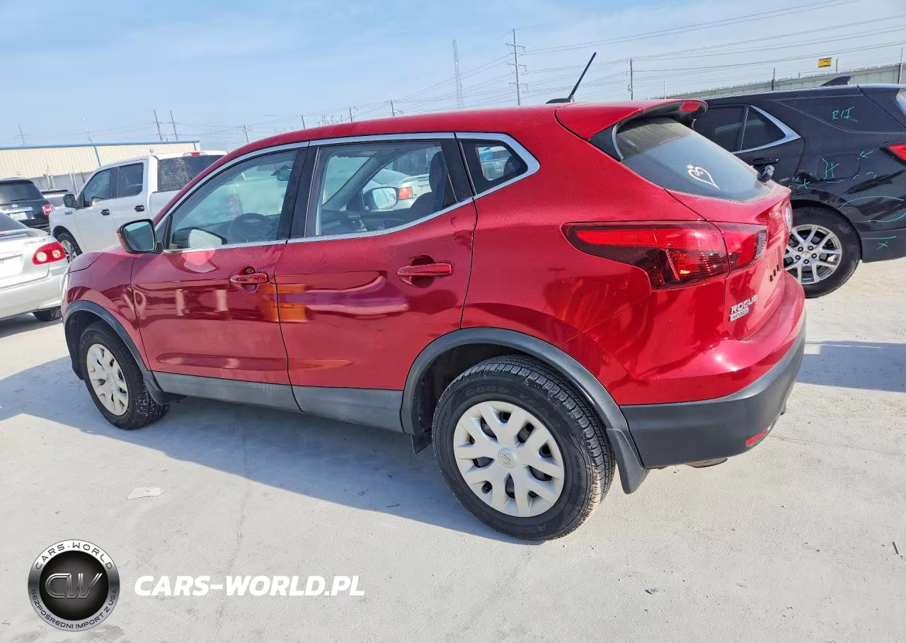 2018 Nissan Rogue Sport S VIN:JN1BJ1CP8JW183556 - 2