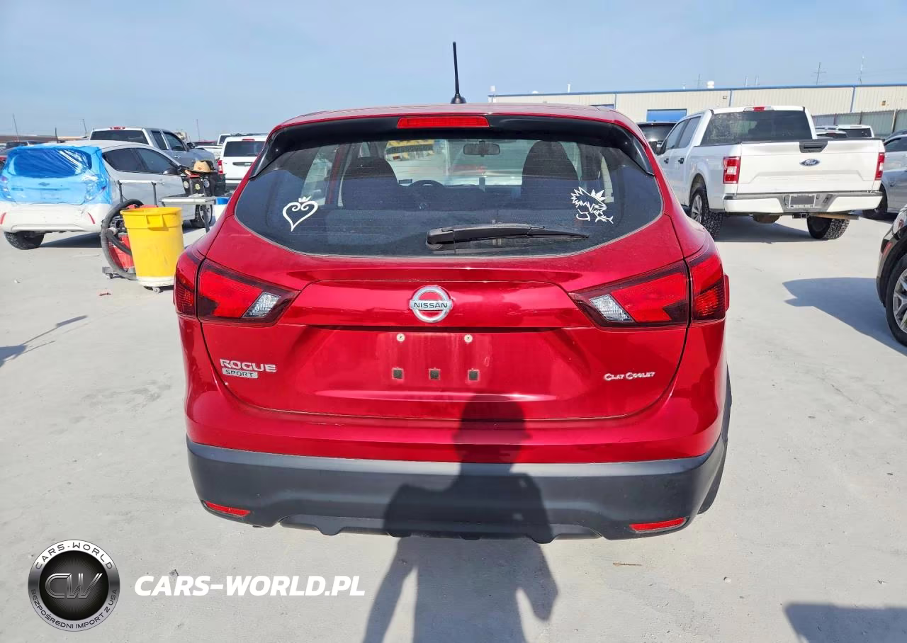 2018 Nissan Rogue Sport S VIN:JN1BJ1CP8JW183556 - 6