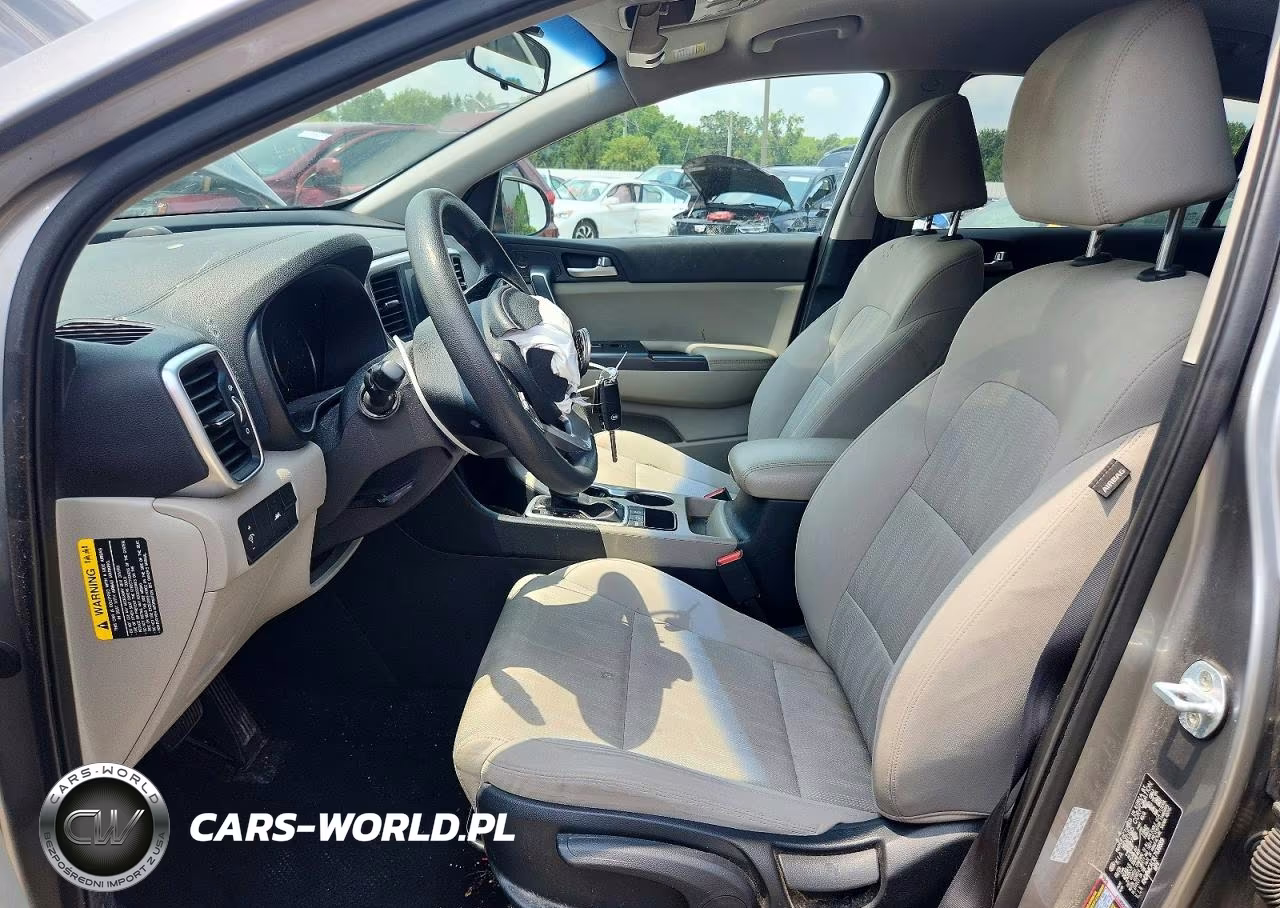 2020 Kia Sportage Lx VIN:KNDPMCAC6L7638889 - 7
