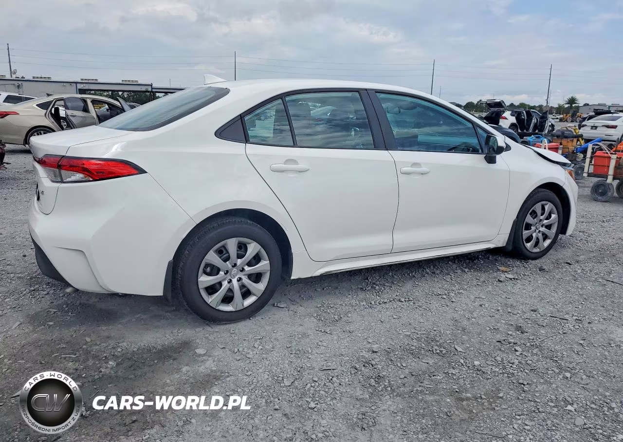 2026 Toyota Corolla Le VIN:5YFB4MDE9TP381934 - 3