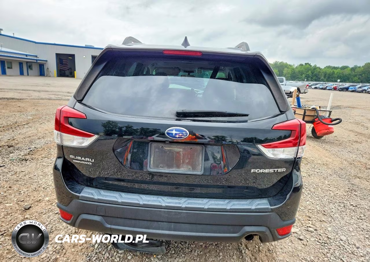2019 Subaru Forester Premium VIN:JF2SKAGC6KH514028 - 6