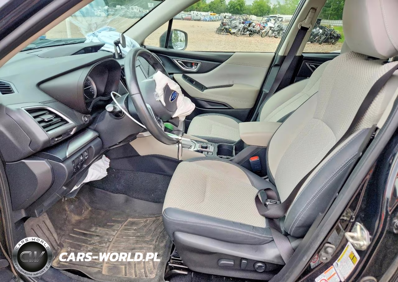 2019 Subaru Forester Premium VIN:JF2SKAGC6KH514028 - 7