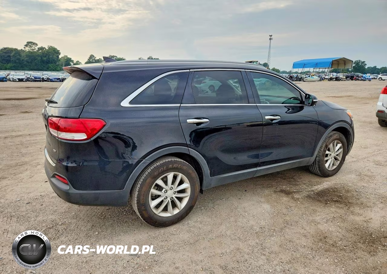 2018 Kia Sorento Lx VIN:5XYPG4A36JG418021 - 3