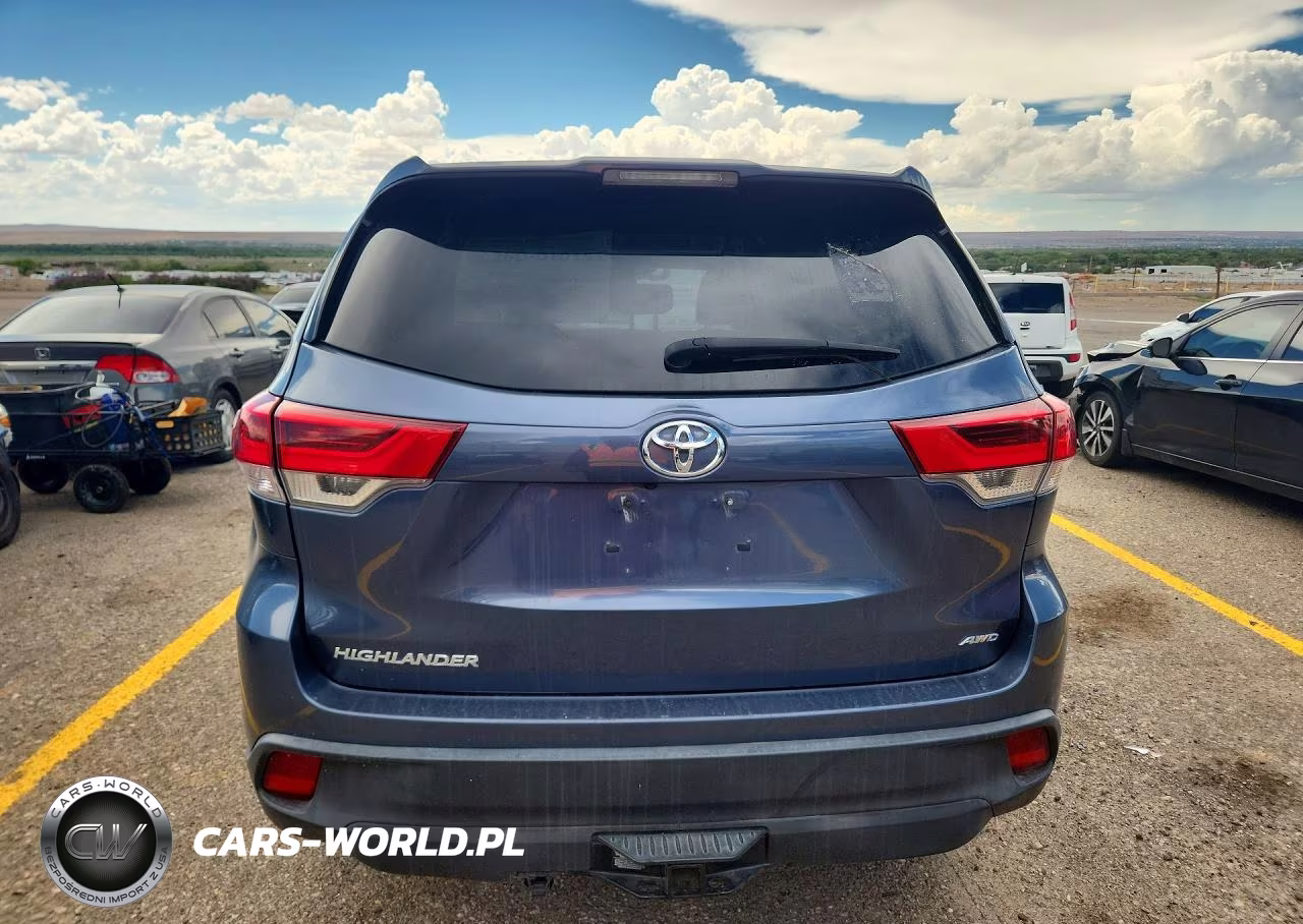 2019 Toyota Highlander Le VIN:5TDBZRFH3KS965130 - 6