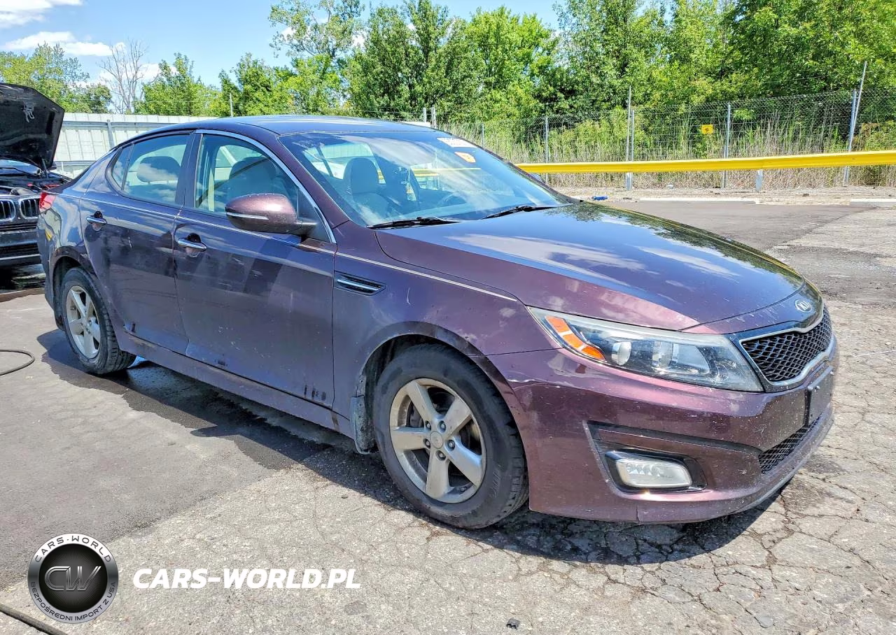 2015 Kia Optima Lx VIN:5XXGM4A75FG470425 - 4