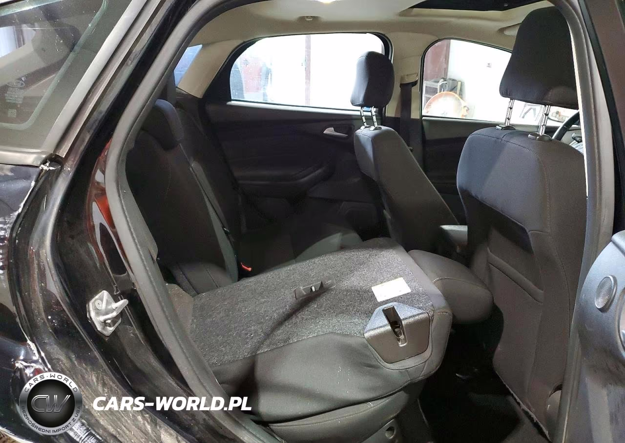 2017 Ford Focus Sel VIN:1FADP3M20HL330604 - 10