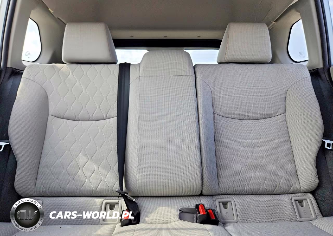 2022 Toyota Corolla Cross L VIN:7MUAAAAG0NV022609 - 10
