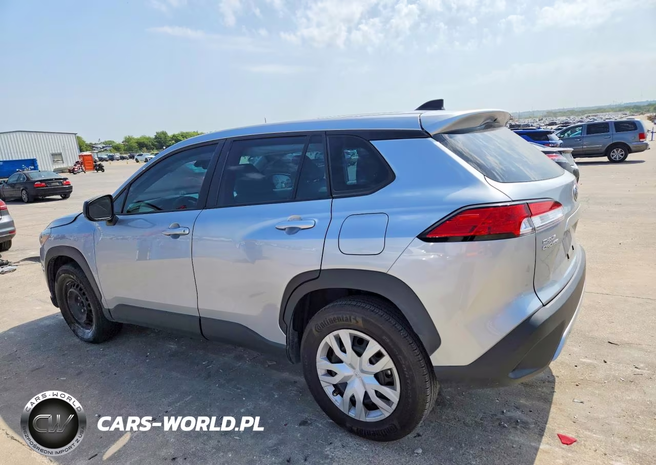 2022 Toyota Corolla Cross L VIN:7MUAAAAG0NV022609 - 2