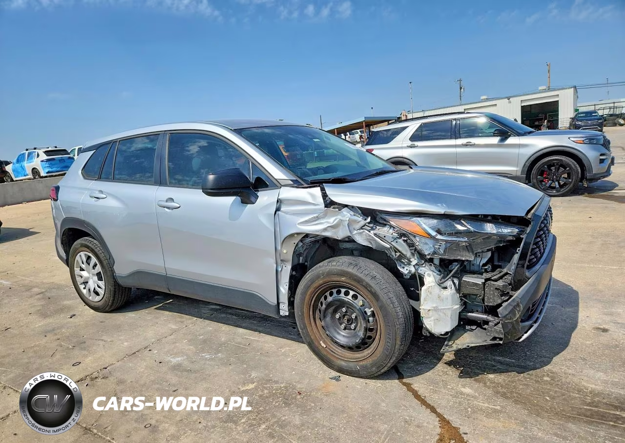 2022 Toyota Corolla Cross L VIN:7MUAAAAG0NV022609 - 4