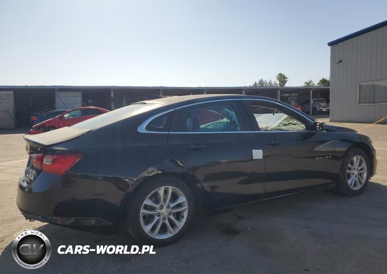 2016 Chevrolet Malibu Lt VIN:1G1ZE5ST1GF323499 - 3