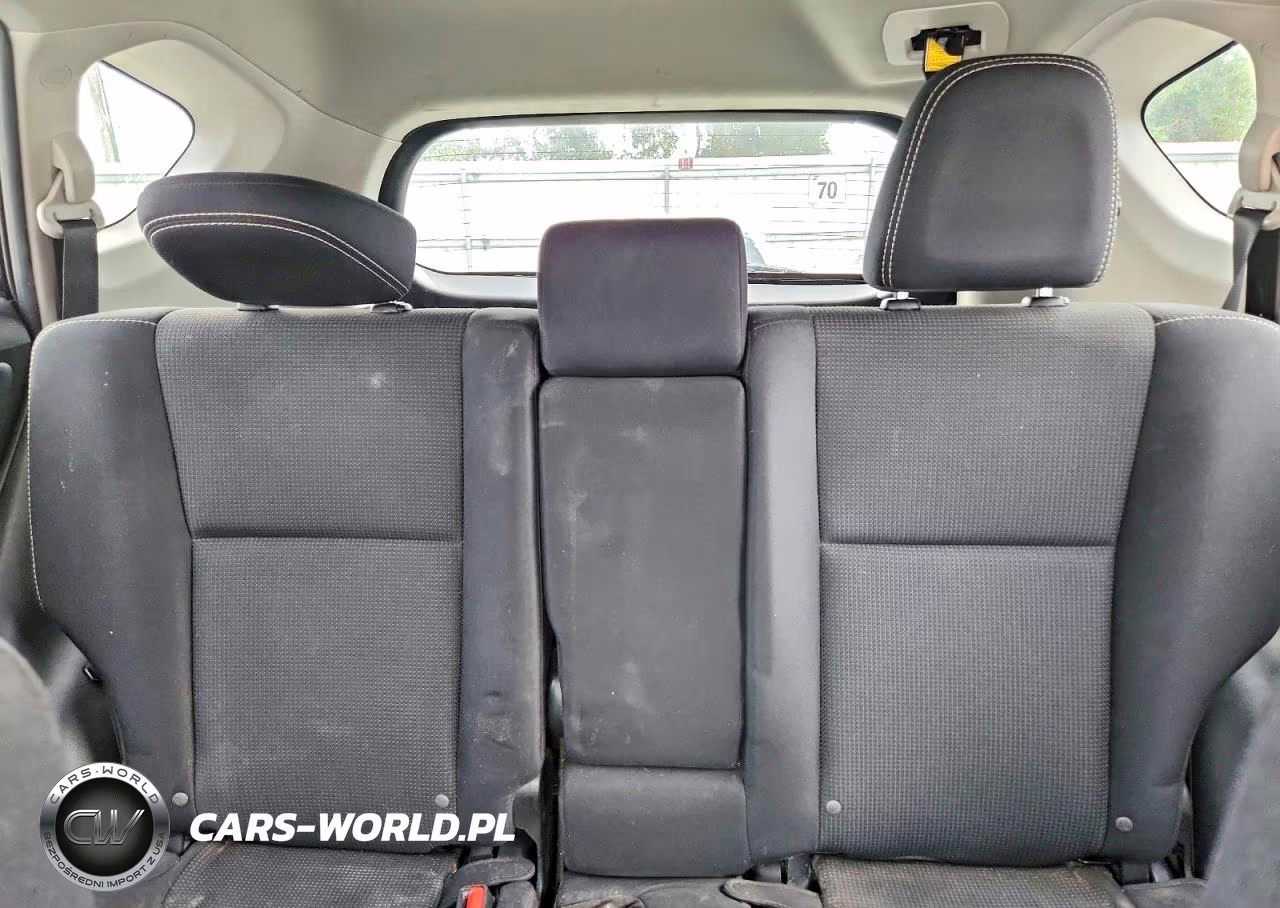 2017 Toyota Rav4 Xle VIN:2T3RFREV4HW661553 - 10