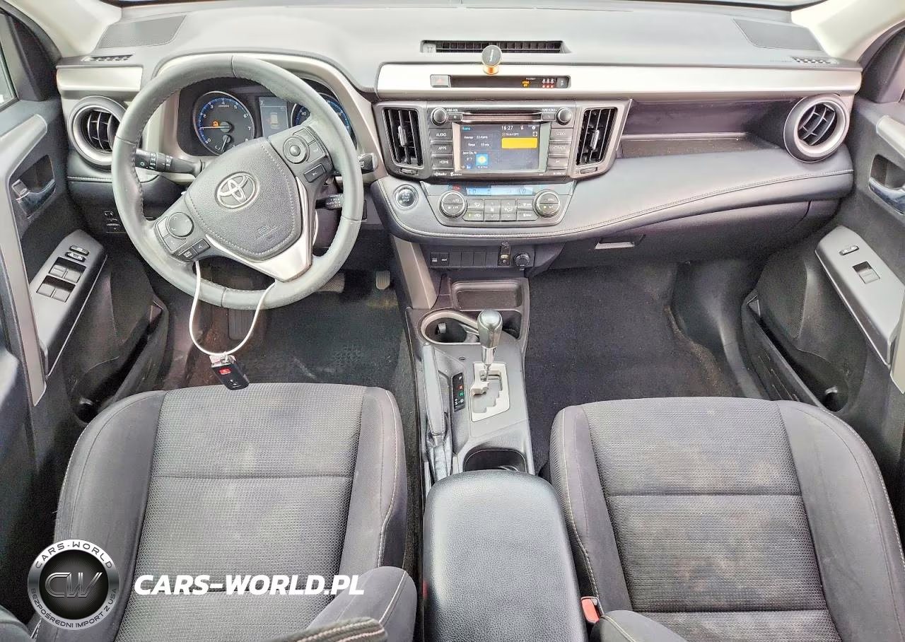 2017 Toyota Rav4 Xle VIN:2T3RFREV4HW661553 - 8