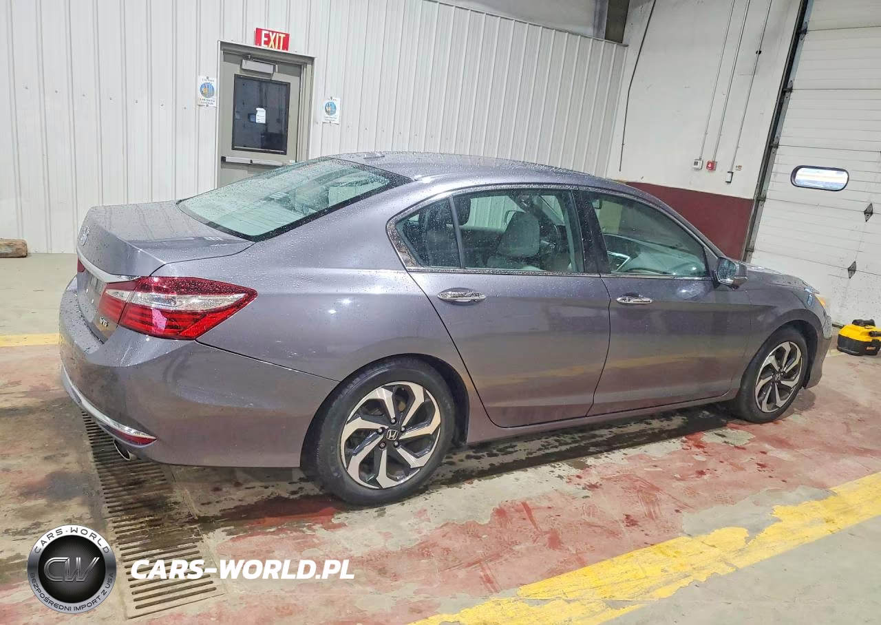 2017 Honda Accord Exl VIN:1HGCR3F88HA014978 - 3