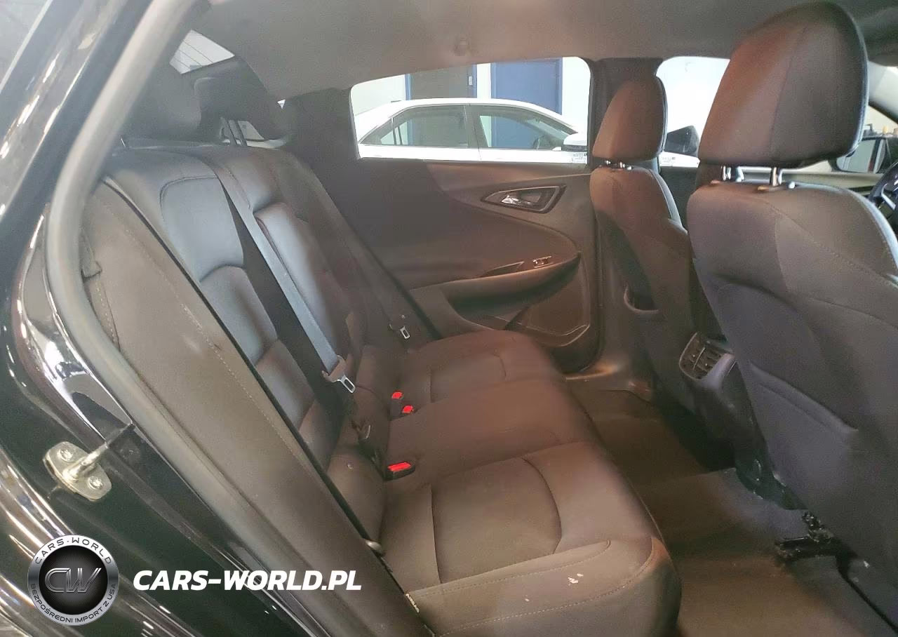 2019 Chevrolet Malibu Lt VIN:1G1ZD5STXKF139108 - 10