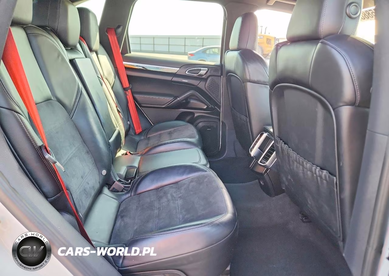 2018 Porsche Cayenne VIN:WP1AA2A23JKA03492 - 11