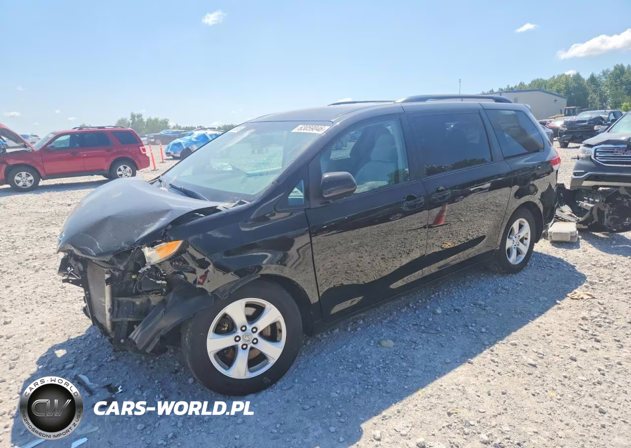 2012 Toyota Sienna Le