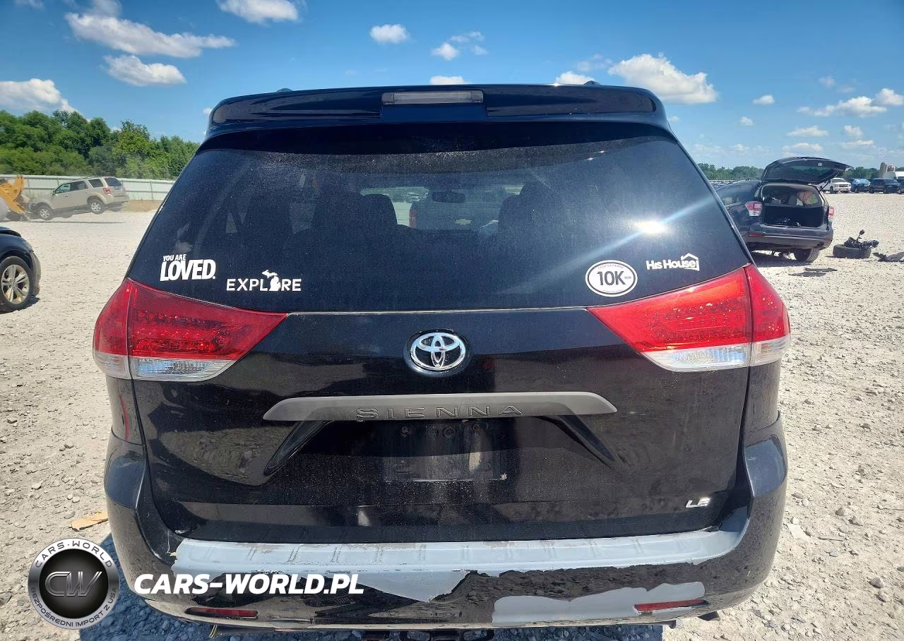 2012 Toyota Sienna Le VIN:5TDKK3DCXCS189802 - 6