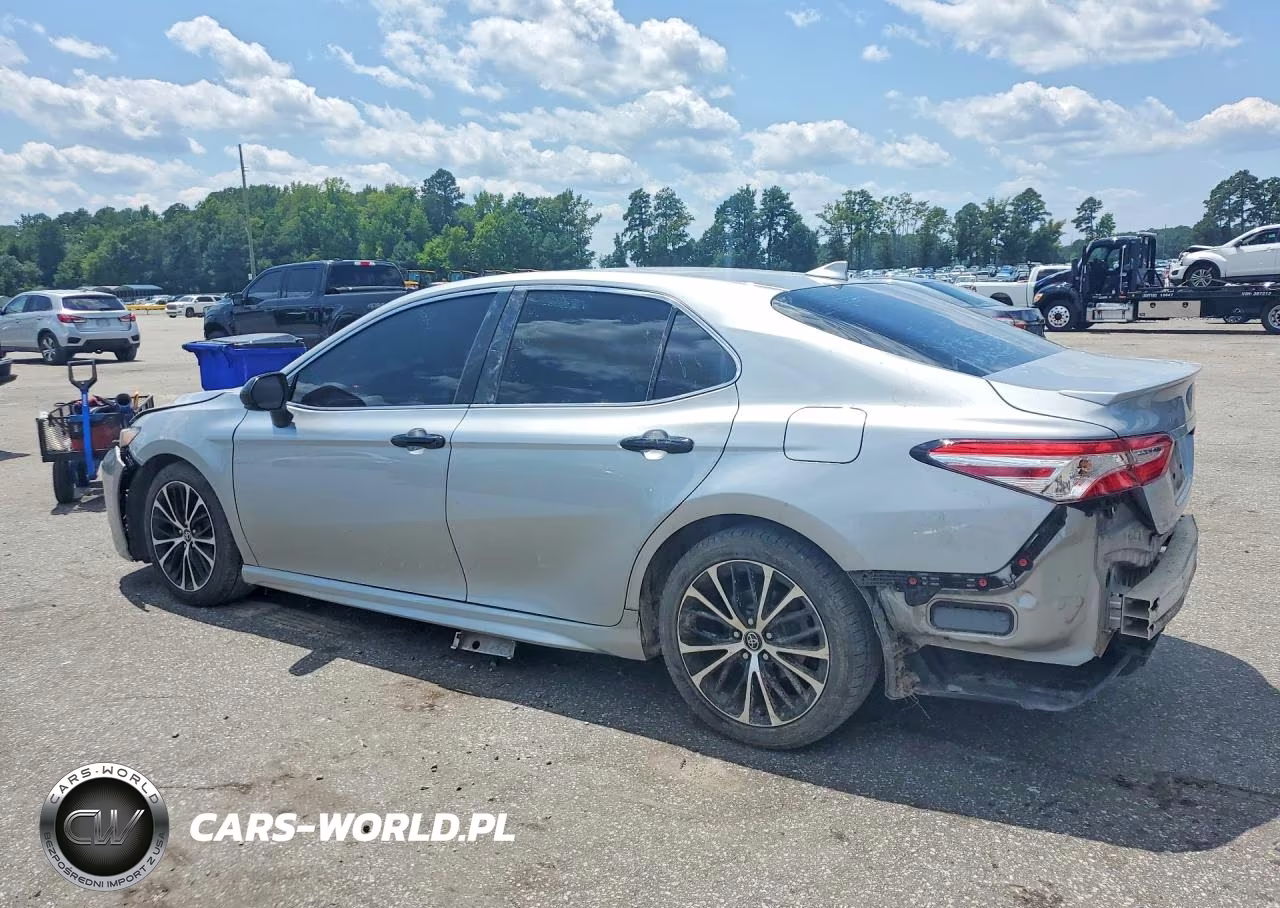 2020 Toyota Camry Se VIN:4T1G11AK9LU911082 - 2