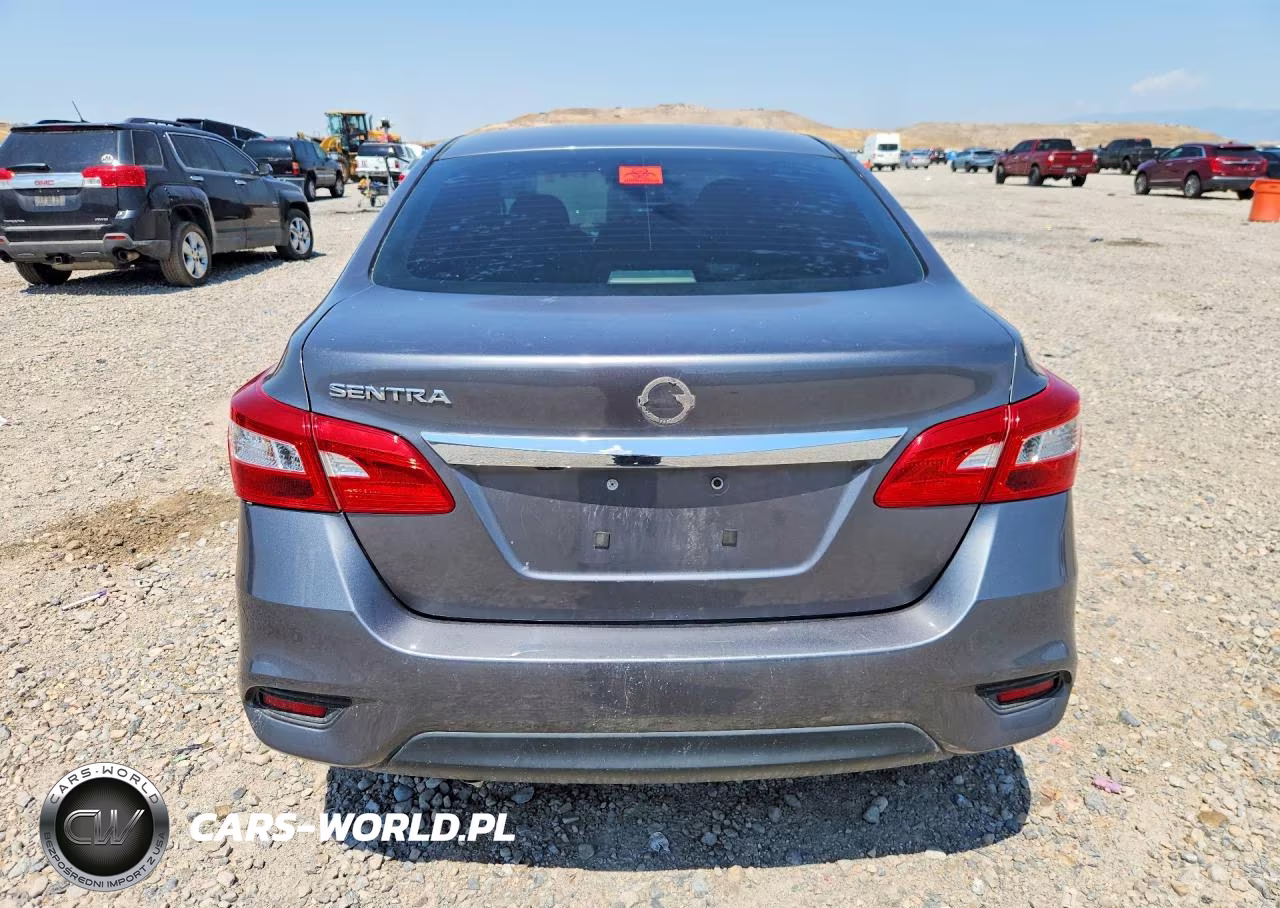 2018 Nissan Sentra S VIN:3N1AB7AP5JY305958 - 6