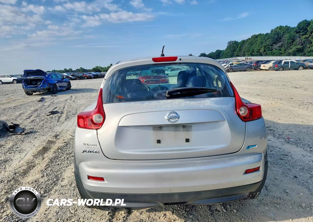 2013 Nissan Juke S VIN:JN8AF5MR1DT225853 - 6
