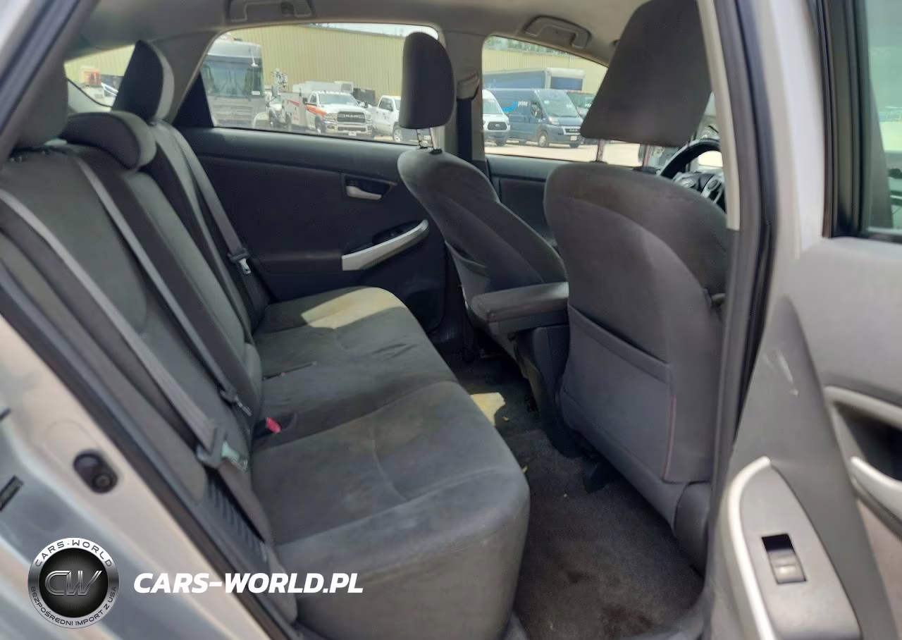 2011 Toyota Prius Two VIN:JTDKN3DU0B0282653 - 10