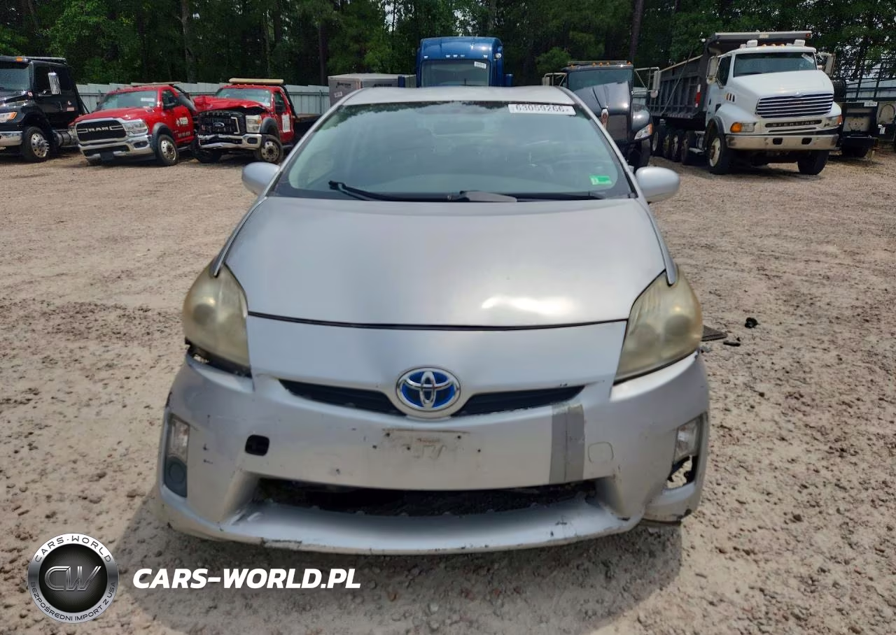 2011 Toyota Prius Two VIN:JTDKN3DU0B0282653 - 5