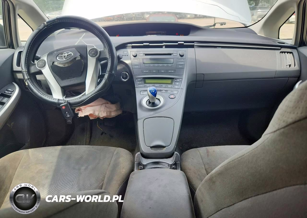 2011 Toyota Prius Two VIN:JTDKN3DU0B0282653 - 8
