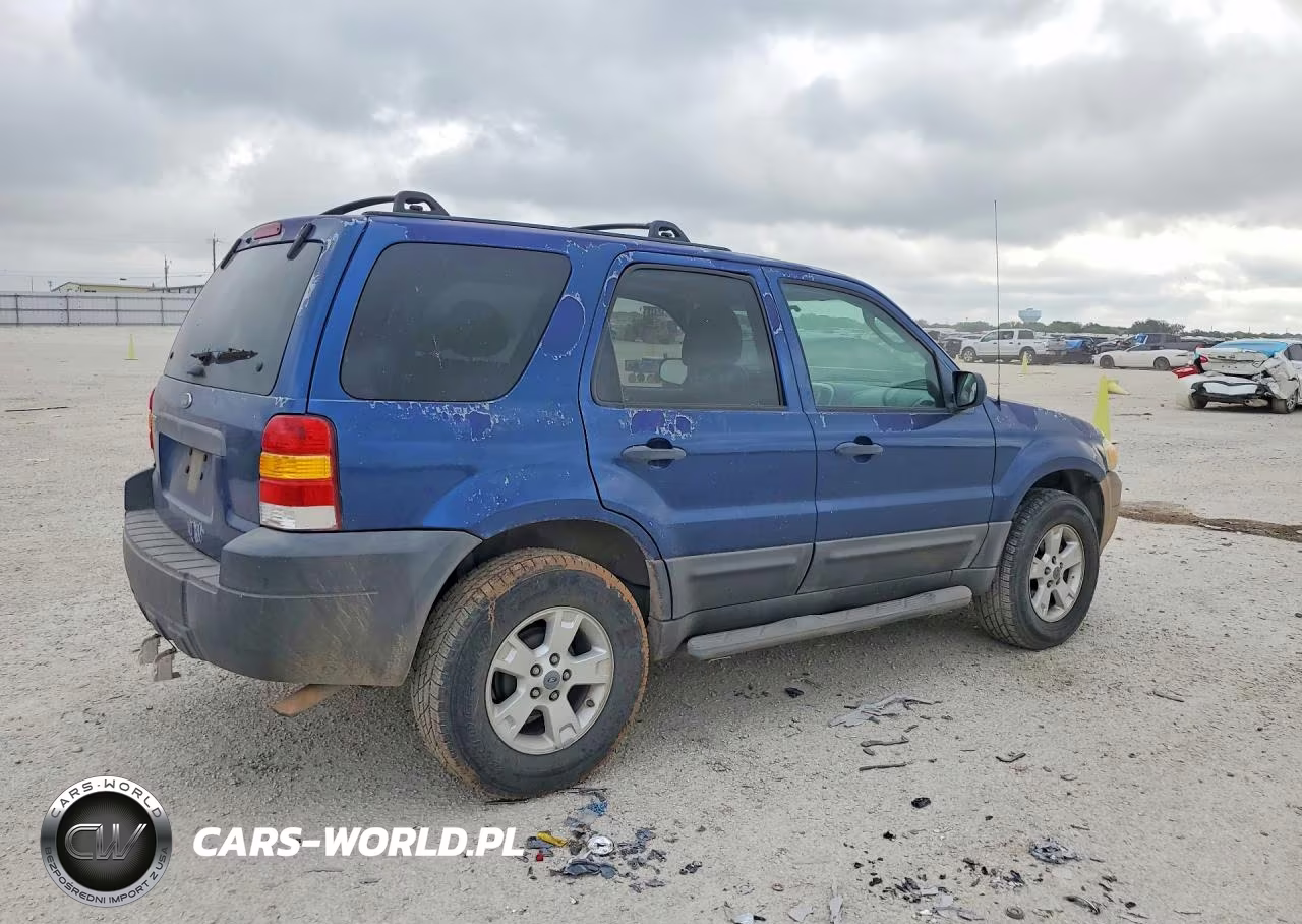 2007 Ford Escape Xlt VIN:1FMYU03Z87KB36209 - 3