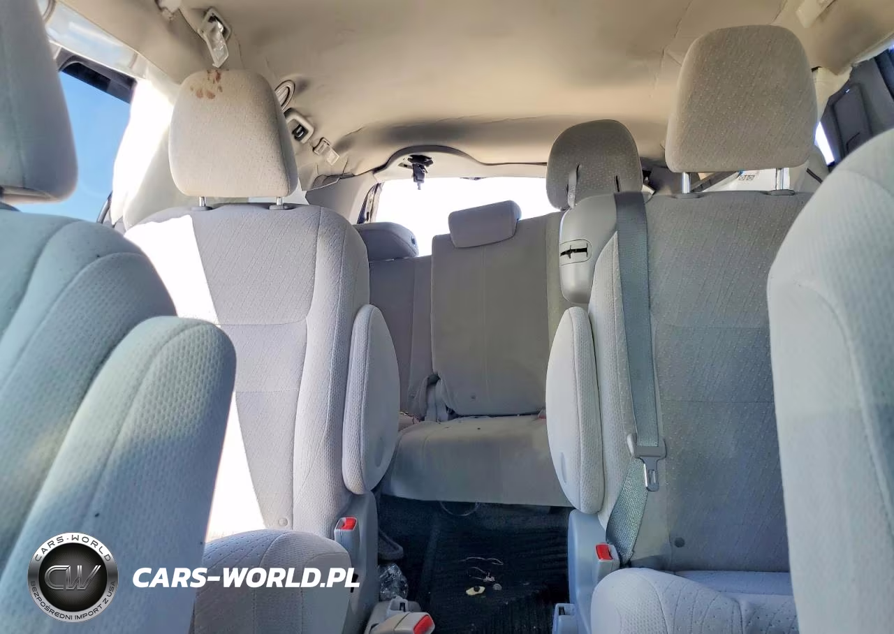 2016 Toyota Sienna Le VIN:5TDKK3DCXGS746603 - 10