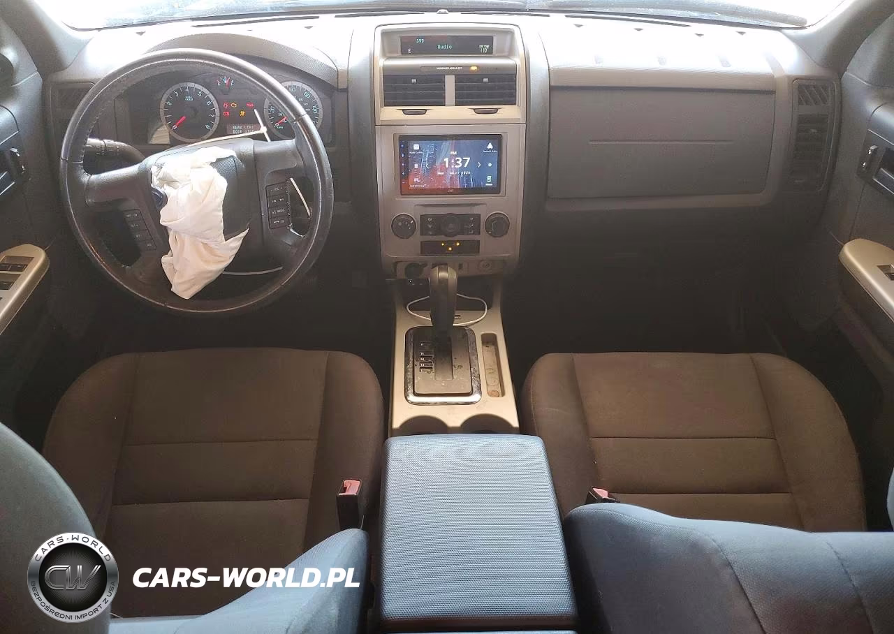 2011 Ford Escape Xlt VIN:1FMCU0DG5BKA33555 - 8