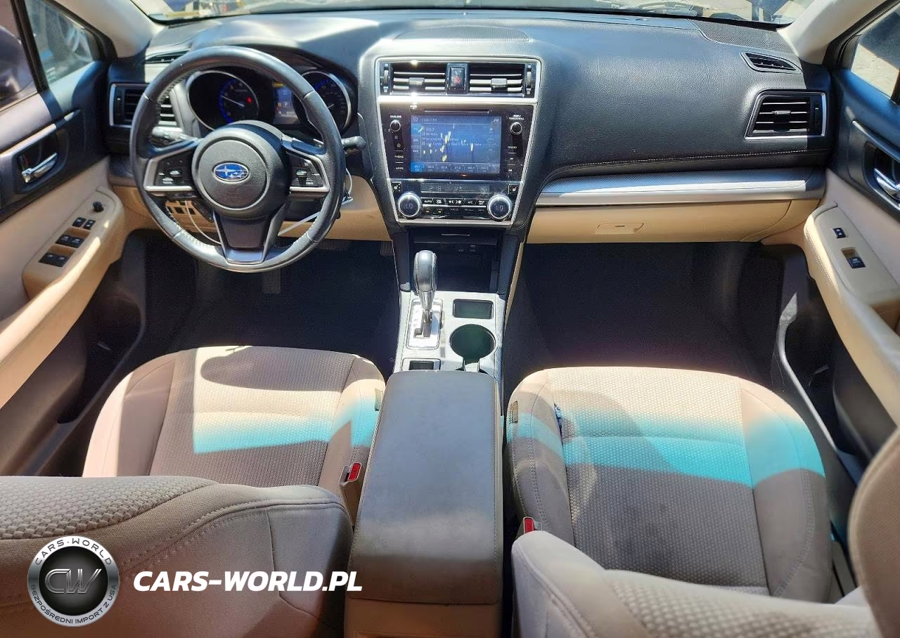 2018 Subaru Outback 2.5I Premium VIN:4S4BSADC8J3202870 - 8