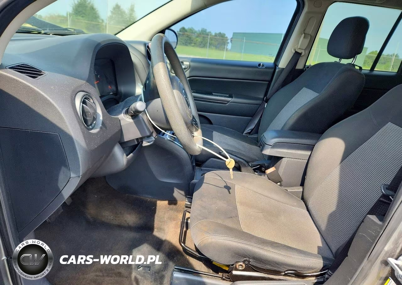 2013 Jeep Compass Sport VIN:1C4NJCBA5DD264873 - 7