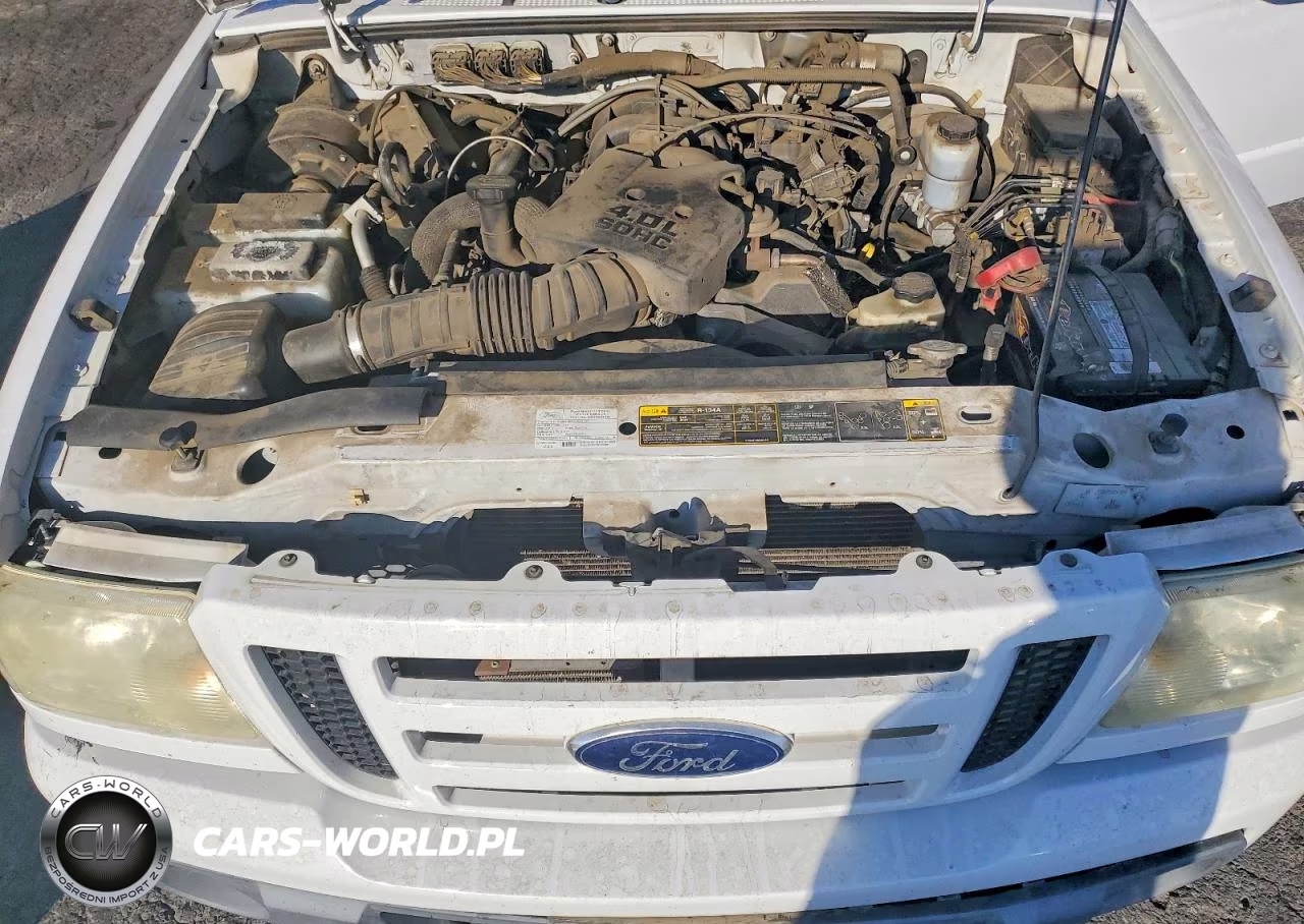 2011 Ford Ranger Super Cab VIN:1FTLR4FE6BPA64163 - 11