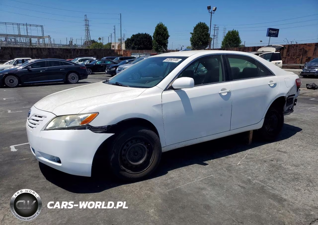 2007 Toyota Camry Le V6 – zdjęcie 1 z 12