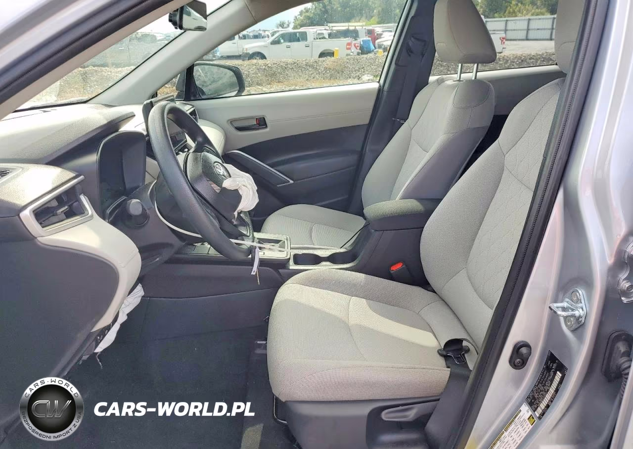 2026 Toyota Corolla Cross L VIN:7MUAAAAG0TV185337 - 7