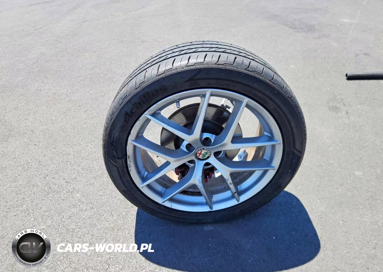 2019 Alfa Romeo Stelvio VIN:ZASPAKAN5K7C30118 - 12