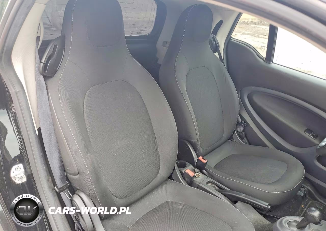 2016 Smart Fortwo VIN:WMEFJ5DA1GK052308 - 11