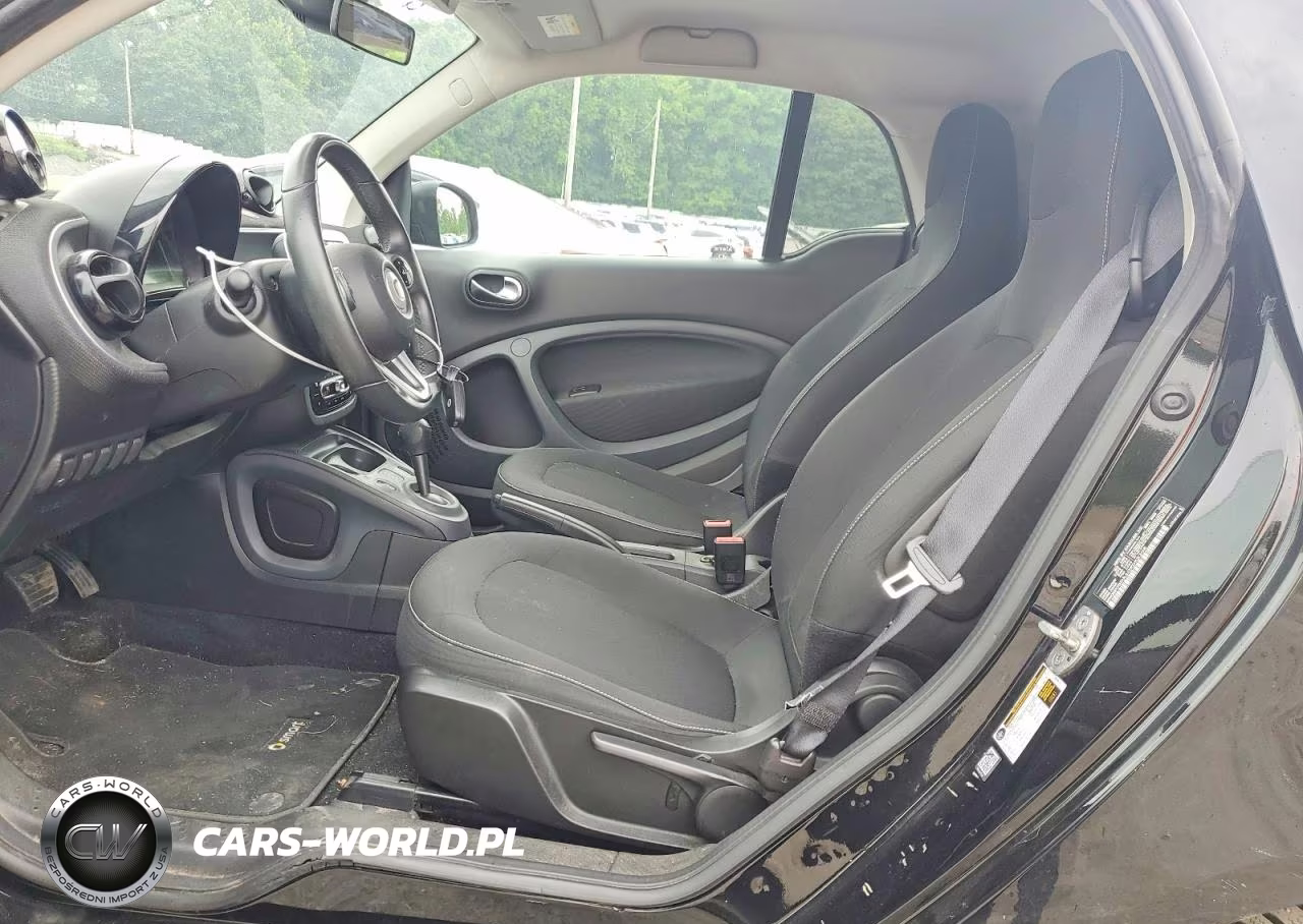 2016 Smart Fortwo VIN:WMEFJ5DA1GK052308 - 8