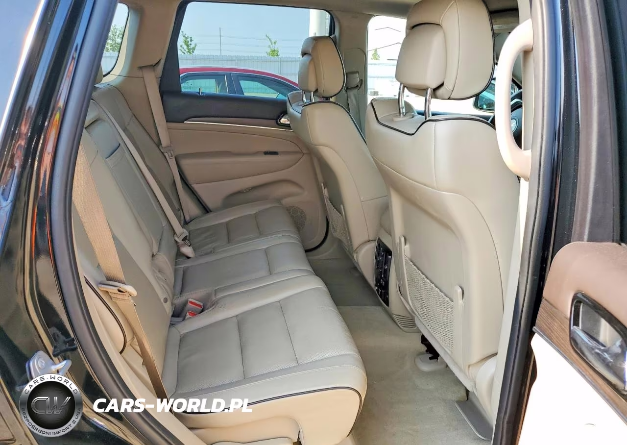 2020 Jeep Grand Cherokee Overland VIN:1C4RJFCG3LC173210 - 11