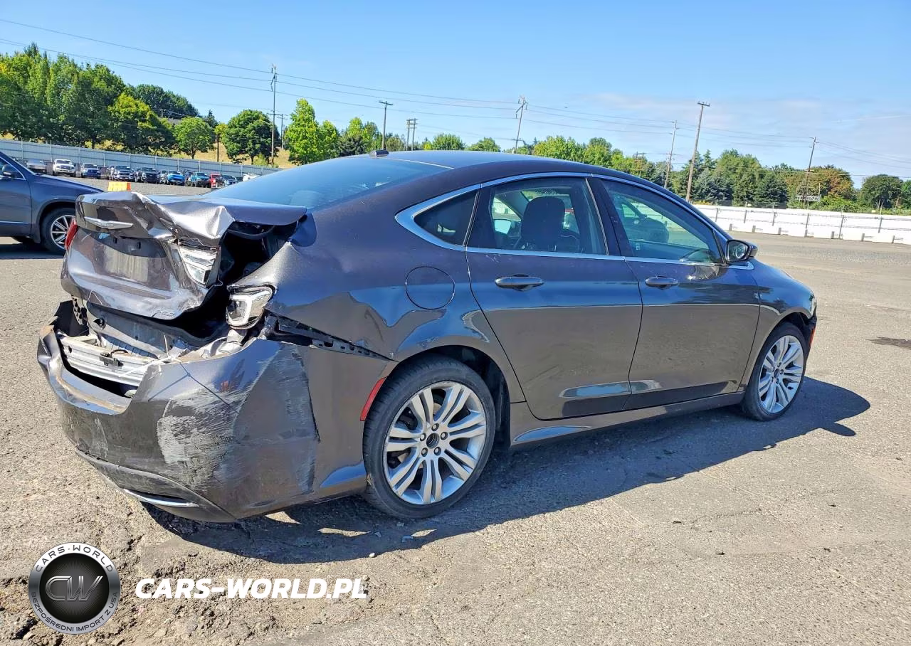 2015 Chrysler 200 Limited VIN:1C3CCCAB0FN529258 - 3