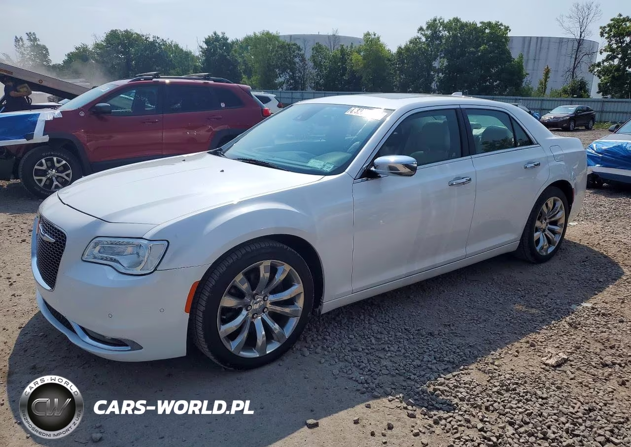 2016 Chrysler 300C – zdjęcie 1 z 12
