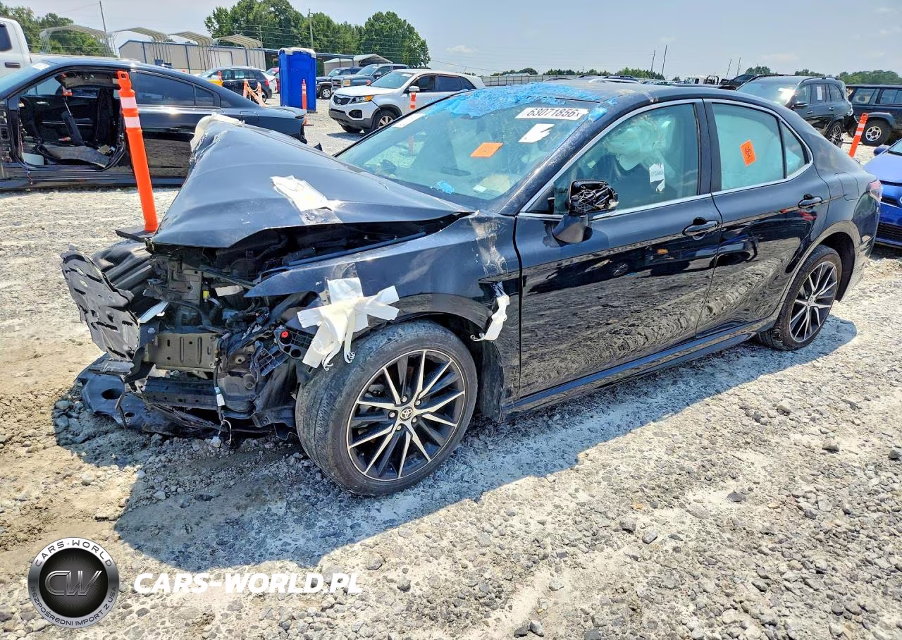 2023 Toyota Camry Se Night Shade – zdjęcie 1 z 12