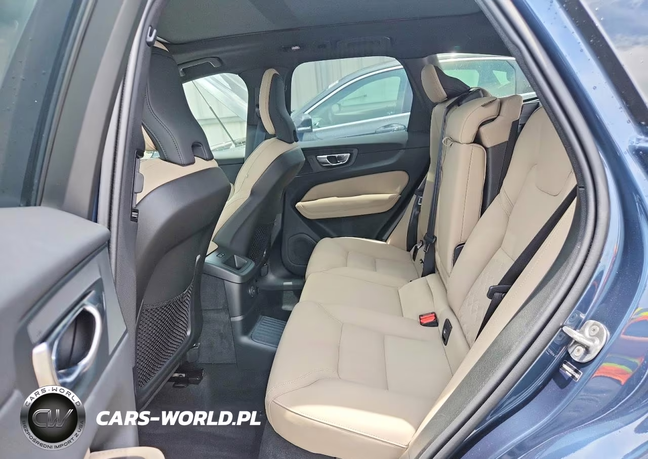 2026 Volvo Xc60 Plus VIN:YV4H60RC0T1454162 - 11