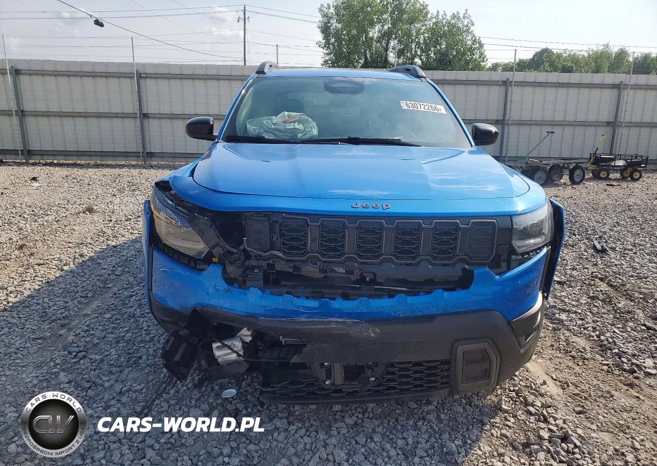 2026 Jeep Cherokee Laredo VIN:3C4PJMB29TT256792 - 5