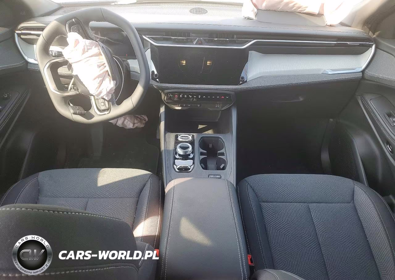 2026 Jeep Cherokee Laredo VIN:3C4PJMB29TT256792 - 8