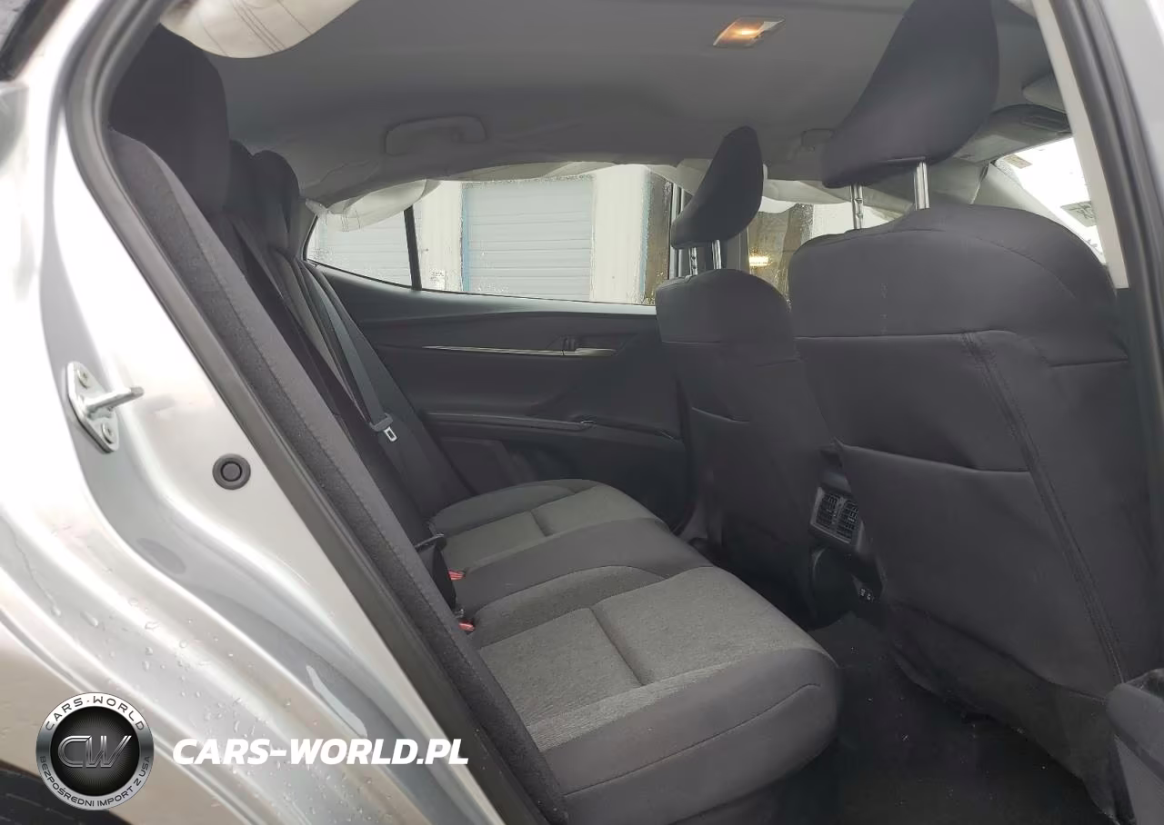 2025 Toyota Camry Le VIN:4T1DAACK7SU017970 - 10