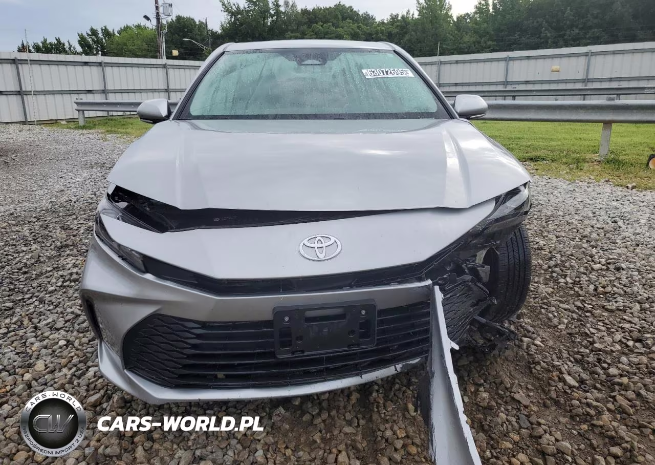 2025 Toyota Camry Le VIN:4T1DAACK7SU017970 - 5
