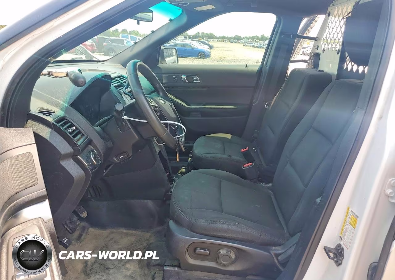 2017 Ford Explorer Police Interceptor VIN:1FM5K8AR4HGA89632 - 7